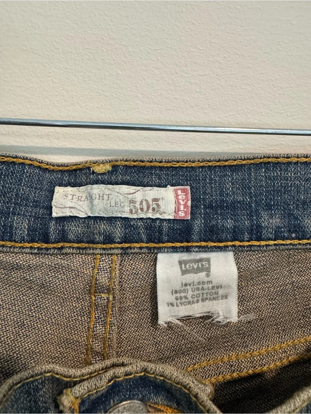 Men’s Levi’s 505 Mid Blue Straight-Leg Jeans